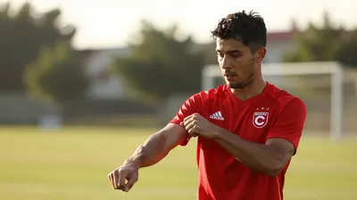 Der 27-jährige bosnische Stürmer Imad Rondic wurde nach sieben Wochen Suspendierung wieder in den Trainingsbetrieb der...