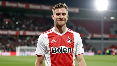 Rot mit weißen Nadelstreifen: 1. FC Köln stellt sein Auswärtstrikot vor