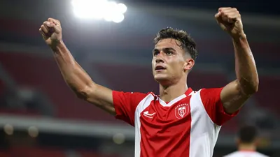 Transfer-Duell: BVB und FC Köln im Rennen um polnischen Offensiv-Talent